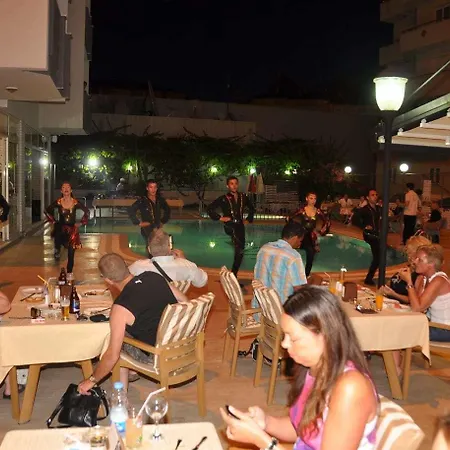 Kleopatra Tuna アパートホテル アランヤ