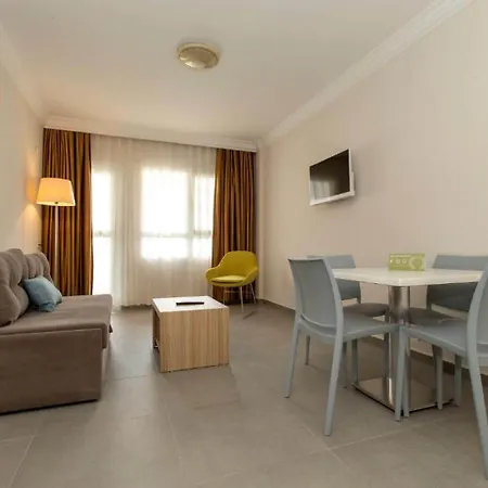 アパートホテル Kleopatra Tuna アランヤ