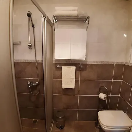 Lejlighedshotel Kleopatra Tuna 3*