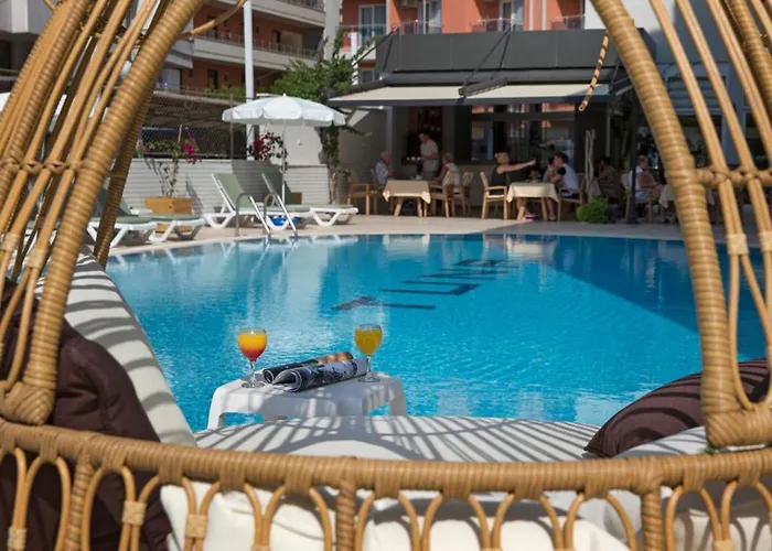 Apart Otel Kleopatra Tuna Alanya