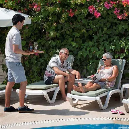 Kleopatra Tuna 3* Alanya